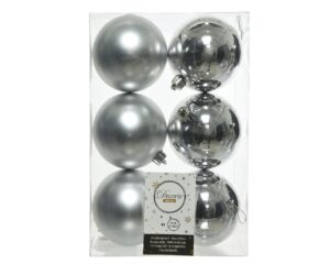 Pack of 6 Silver Christmas Baubles (Diameter 8cm)