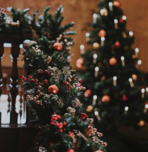Garlands Wreaths Christmas Decorations Christmas Wreaths For Sale Christmasland Ie
