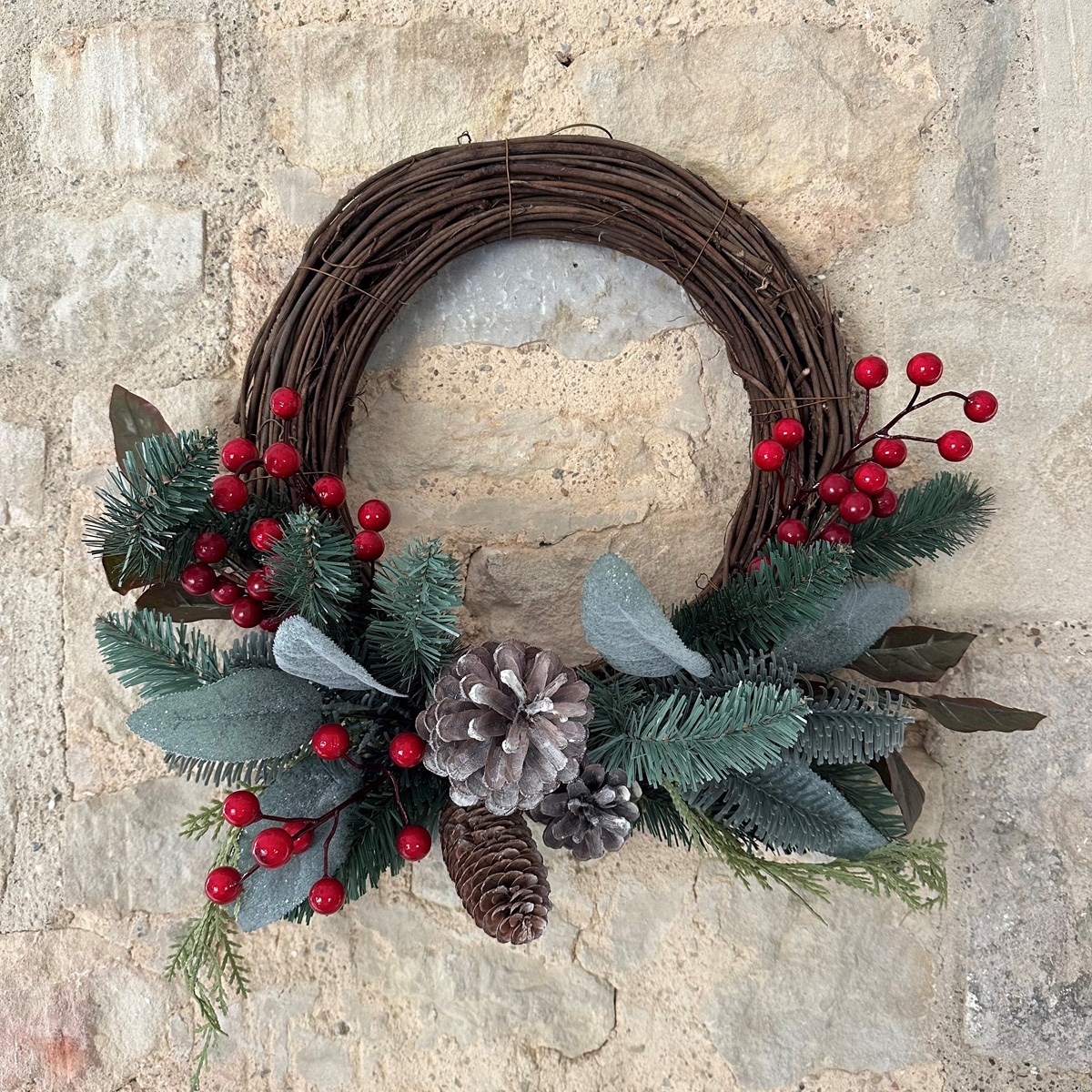 Hawes Berry Rattan Wreath - Christmas Wreaths For Sale Dublin