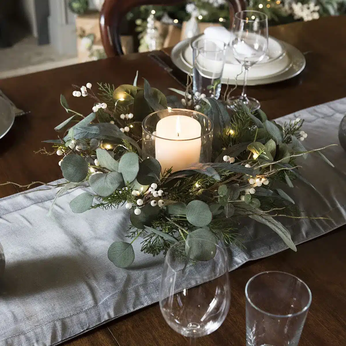 24″ Helmsley Luxury Green Foliage Wreath Christmas Wreaths for Sale Dublin